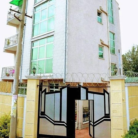 Keba Guest House Addis Abeba Exterior foto